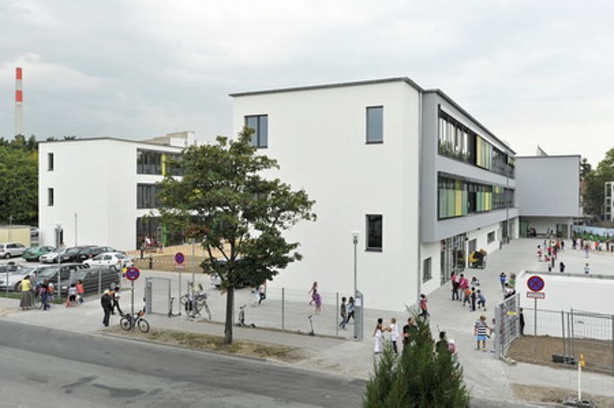 Beethovenschule in Offenbach Außenansicht